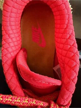 Nike Women’s Bright Red Knit Sneaker